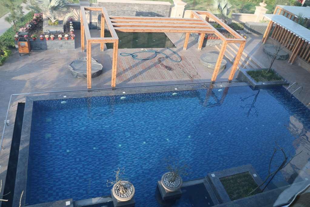 Chandauli Ramada By Wyndham Varanasi Katesar מתקנים תמונה